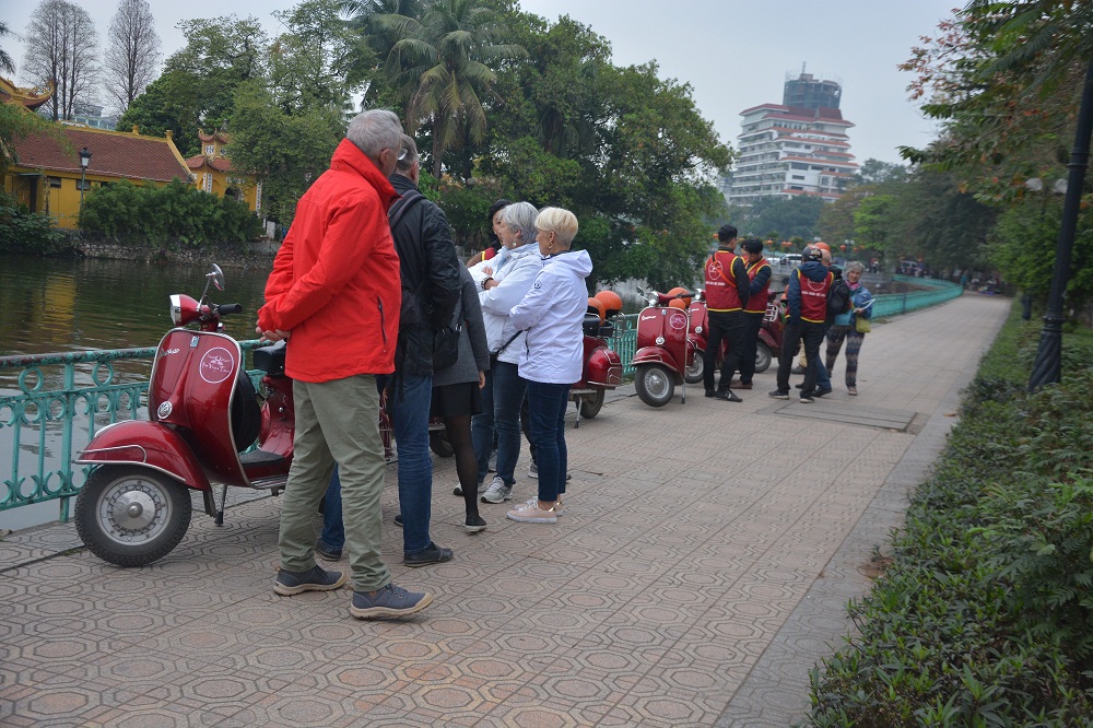 Asia Vespa Tours Hanoi – Hanoi Vespa Tours – Hanoi Jeep Tours – Hanoi Motorbike Tours