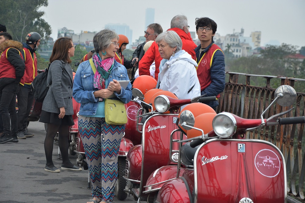 Asia Vespa Tours Hanoi – Hanoi Vespa Tours – Hanoi Jeep Tours – Hanoi Motorbike Tours