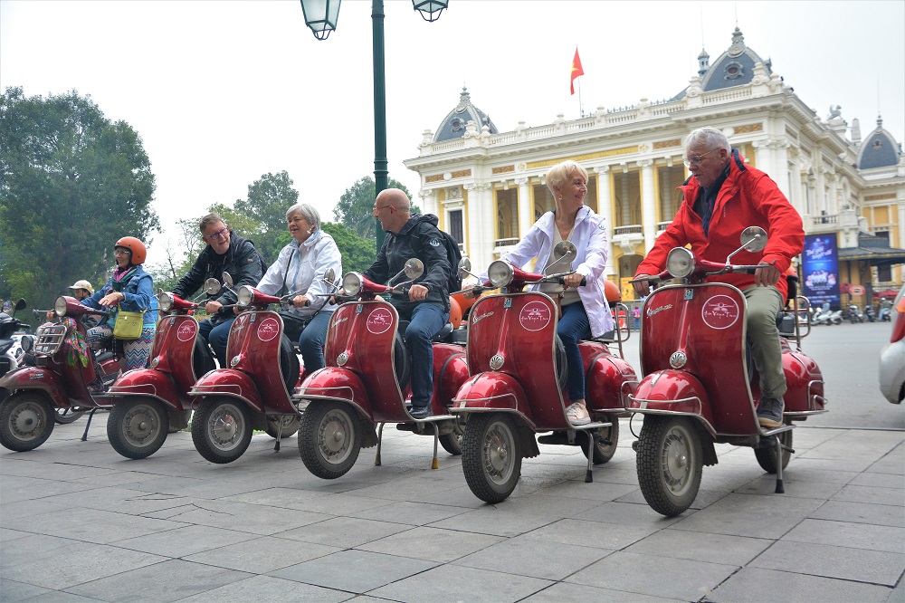 Asia Vespa Tours Hanoi – Hanoi Vespa Tours – Hanoi Jeep Tours – Hanoi Motorbike Tours