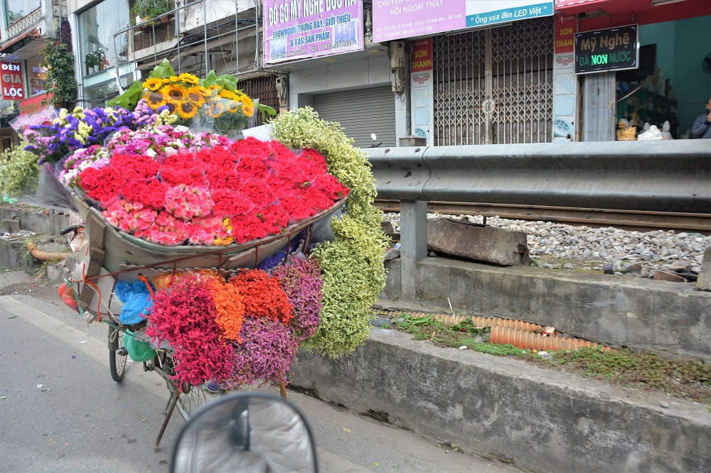 Asia Vespa Tours Hanoi – Hanoi Vespa Tours – Hanoi Jeep Tours – Hanoi Motorbike Tours