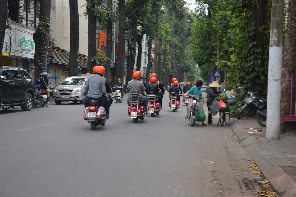 Asia Vespa Tours Hanoi – Hanoi Vespa Tours – Hanoi Jeep Tours – Hanoi Motorbike Tours