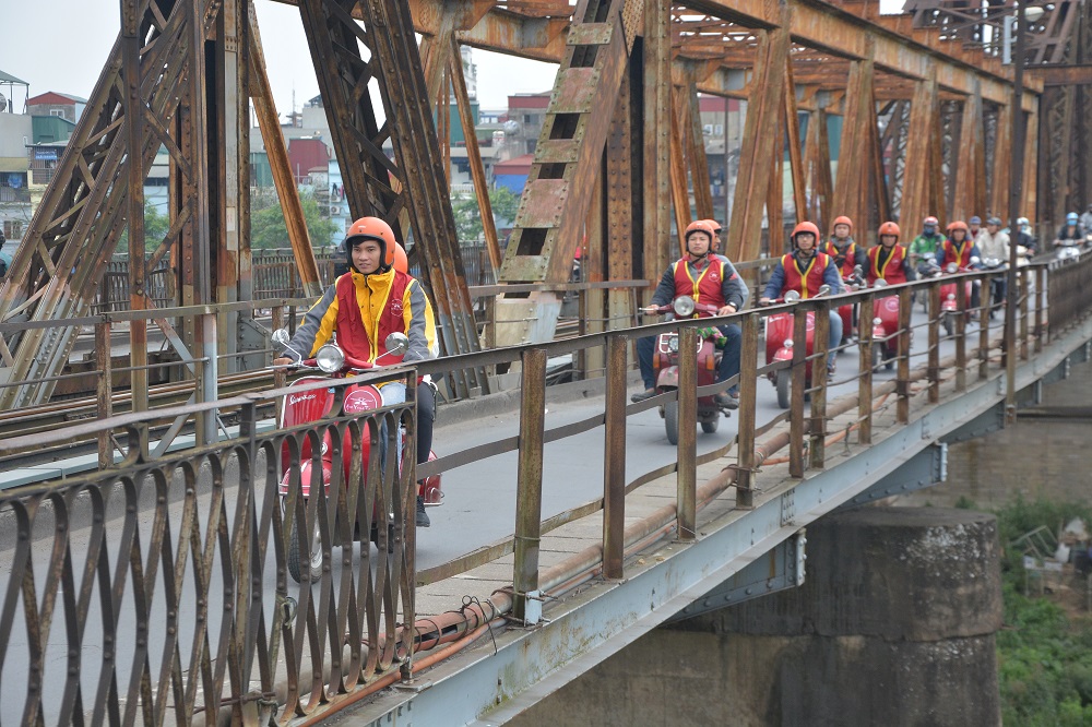 Asia Vespa Tours Hanoi – Hanoi Vespa Tours – Hanoi Jeep Tours – Hanoi Motorbike Tours