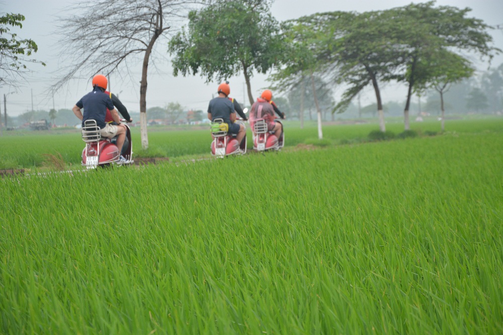 Hanoi Vespa Tours-Hanoi Motorbike Tours-Hanoi Motorcycle Tours