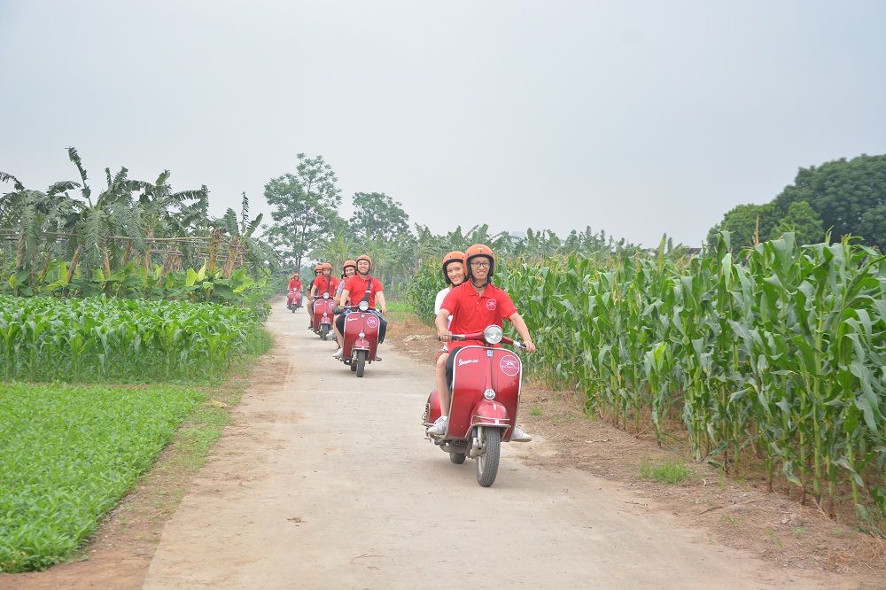 Asia Vespa Tours- Hanoi Vespa Tours-Hanoi Motorbike Tours-Hanoi Motorcycle Tours