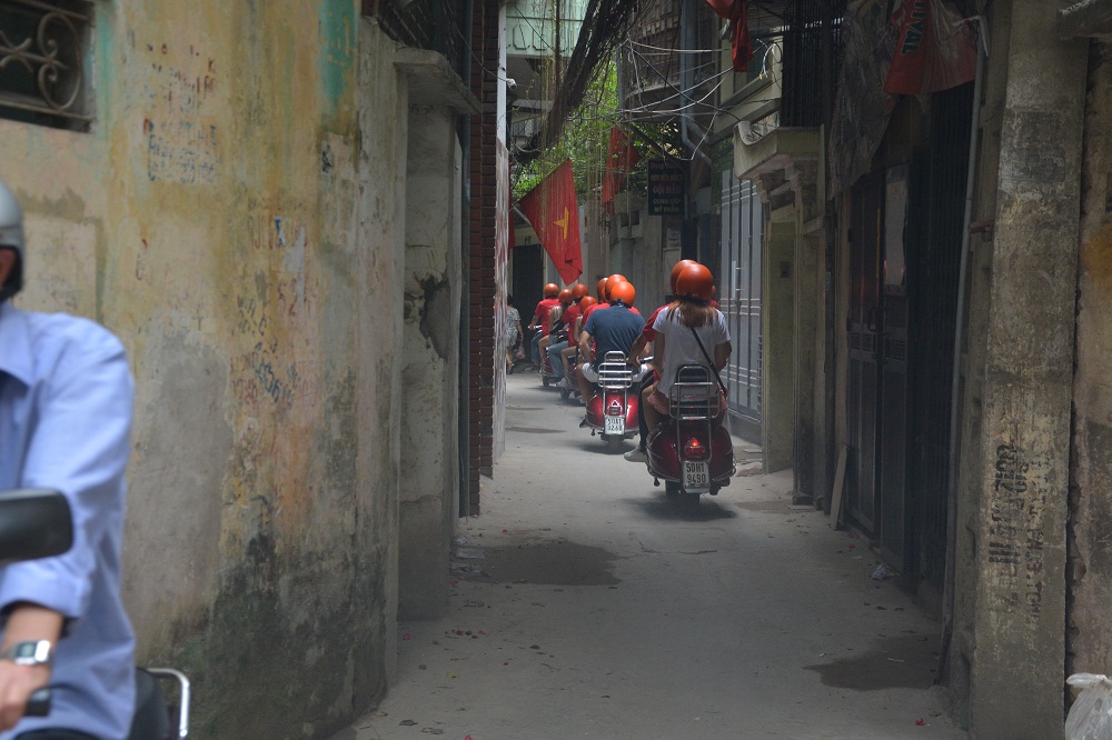 Asia Vespa Tours- Hanoi Vespa Tours-Hanoi Motorbike Tours-Hanoi Motorcycle Tours