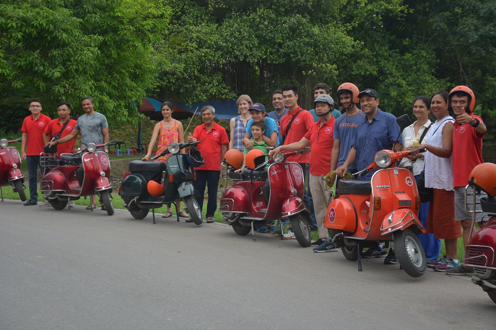Hanoi Vespa Tours-Hanoi Motorbike Tours-Hanoi Motorcycle Tours
