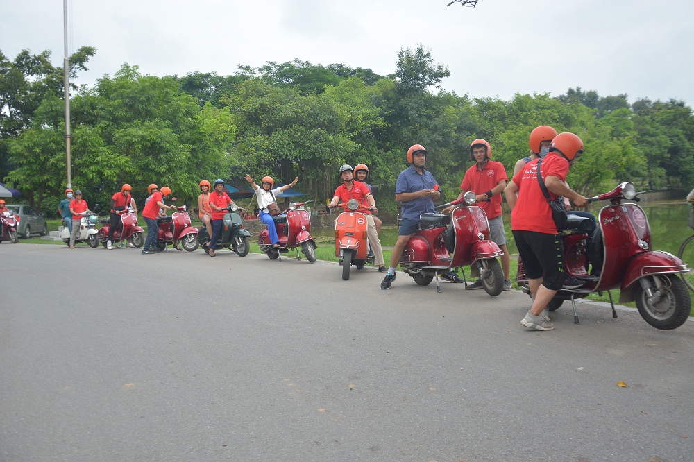 Hanoi Vespa Tours-Hanoi Motorbike Tours-Hanoi Motorcycle Tours