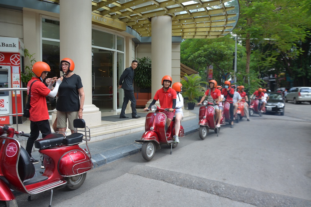 Asia Vespa Tours Hanoi – Hanoi Vespa Tours – Hanoi Jeep Tours – Hanoi Motorbike Tours