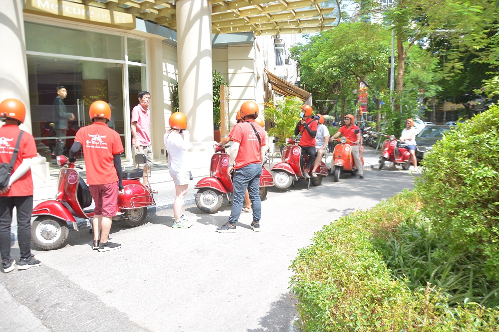 Asia Vespa Tours Hanoi – Hanoi Vespa Tours – Hanoi Jeep Tours – Hanoi Motorbike Tours