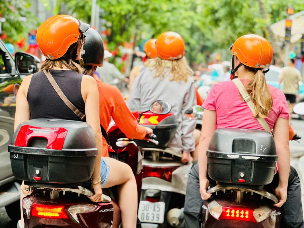 Asia Vespa Tours Hanoi – Hanoi Vespa Tours – Hanoi Jeep Tours – Hanoi Motorbike Tours